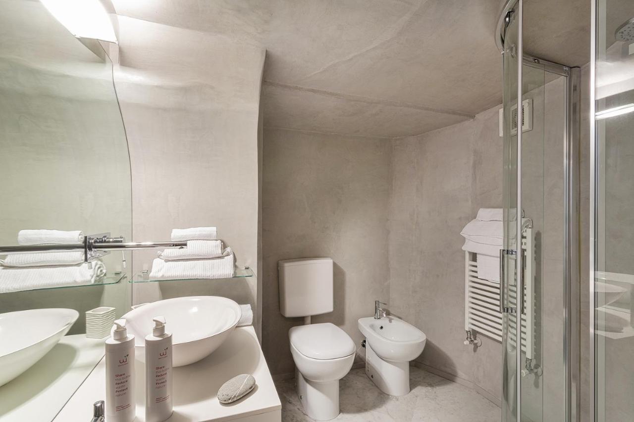 Garibaldi Glamorous Apartment By Wonderful Italy เจนัว ภายนอก รูปภาพ