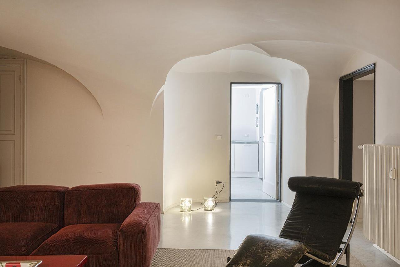 Garibaldi Glamorous Apartment By Wonderful Italy เจนัว ภายนอก รูปภาพ