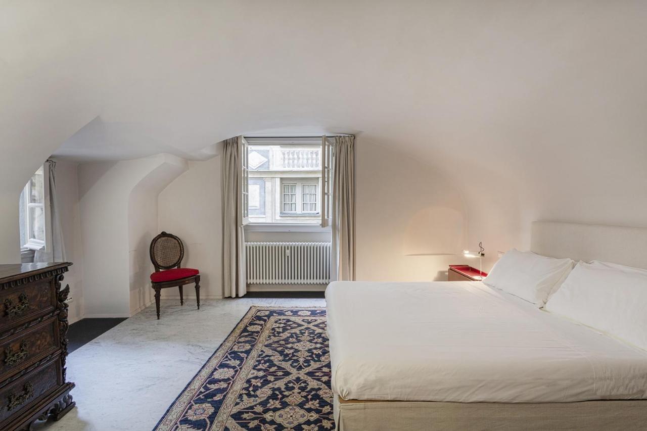 Garibaldi Glamorous Apartment By Wonderful Italy เจนัว ภายนอก รูปภาพ
