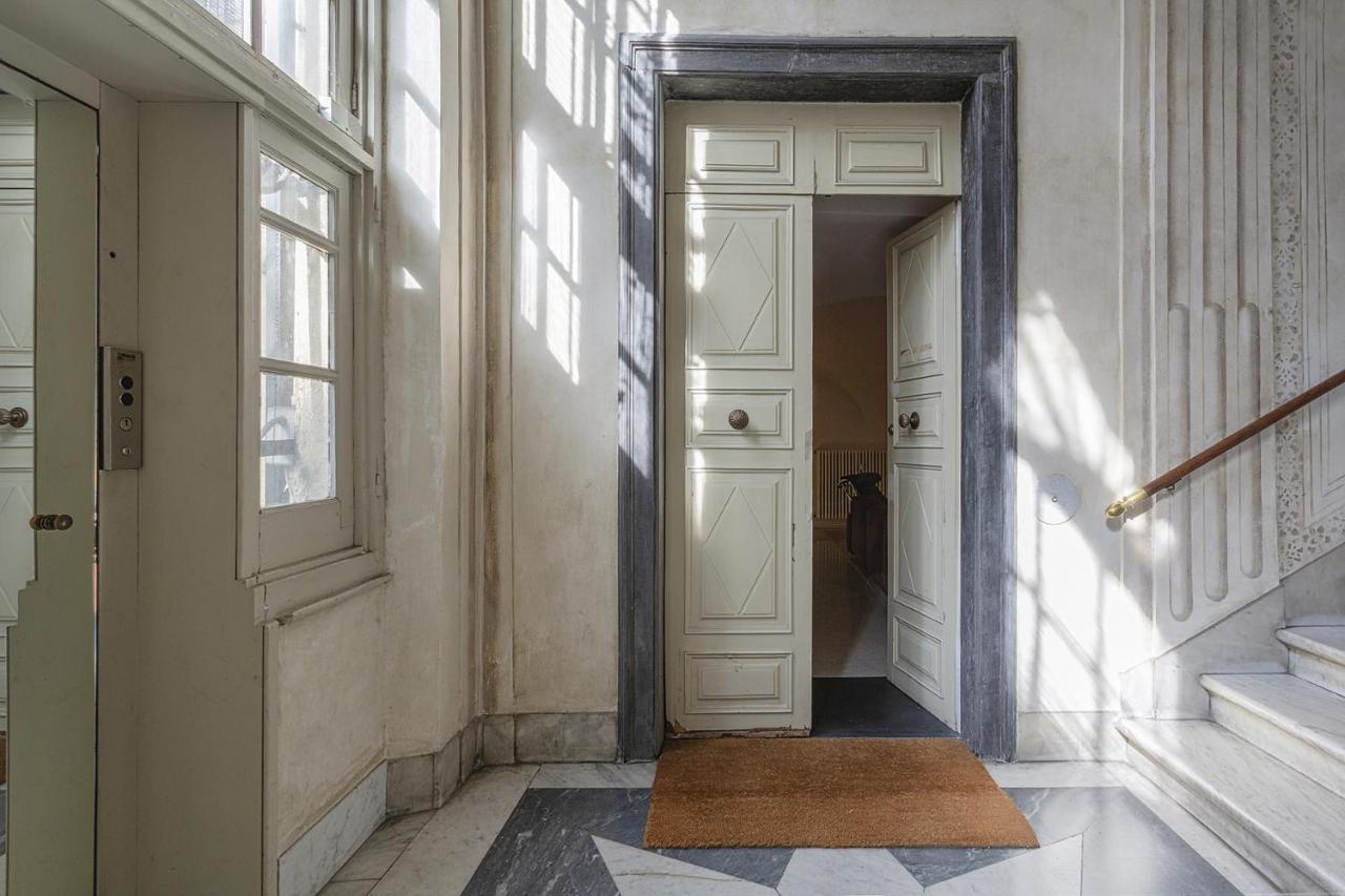 Garibaldi Glamorous Apartment By Wonderful Italy เจนัว ภายนอก รูปภาพ